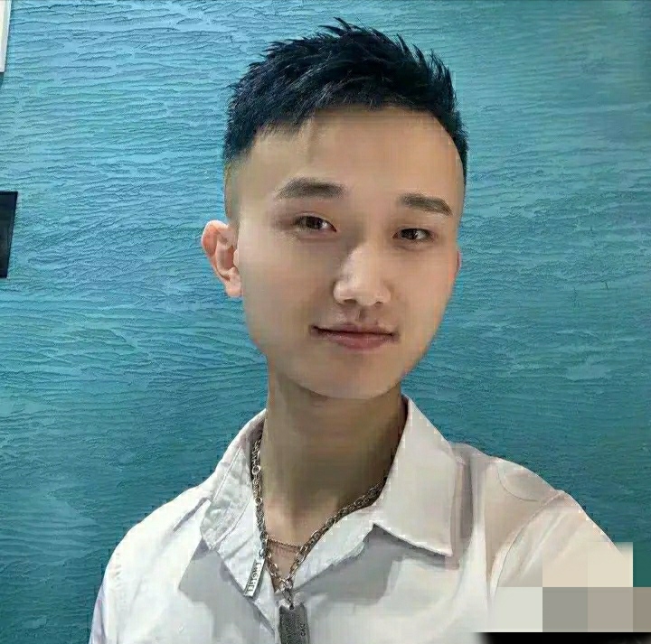 小哥哥的第一张照片--高州交友中心
